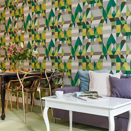 Oomph Deluxe Ruska Вроцлав