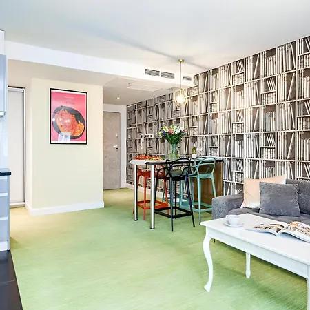 Апартаменты Oomph Deluxe Ruska