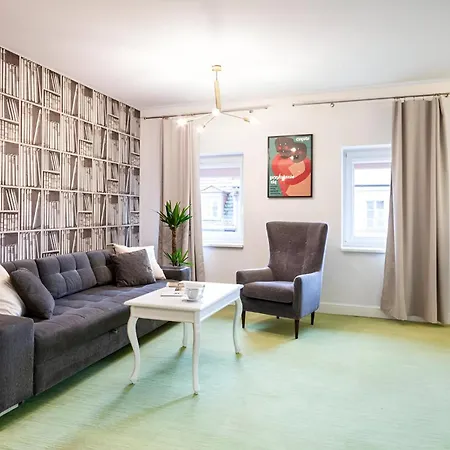 Oomph Deluxe Ruska Апартаменты *