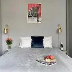 Oomph Deluxe Ruska Wrocław
