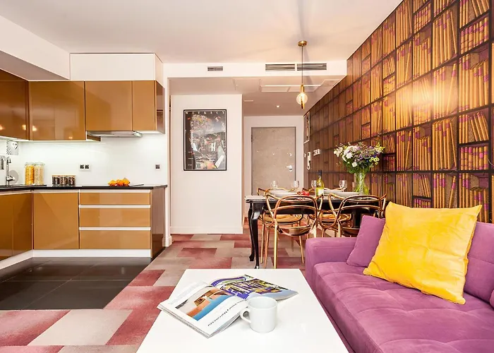 Apartment Oomph Deluxe Ruska