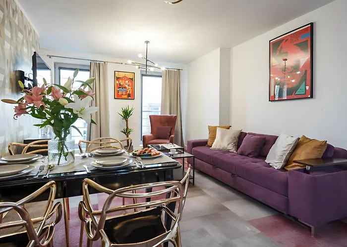 Oomph Deluxe Ruska Apartment