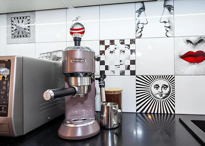 Oomph Deluxe Ruska Wroclaw